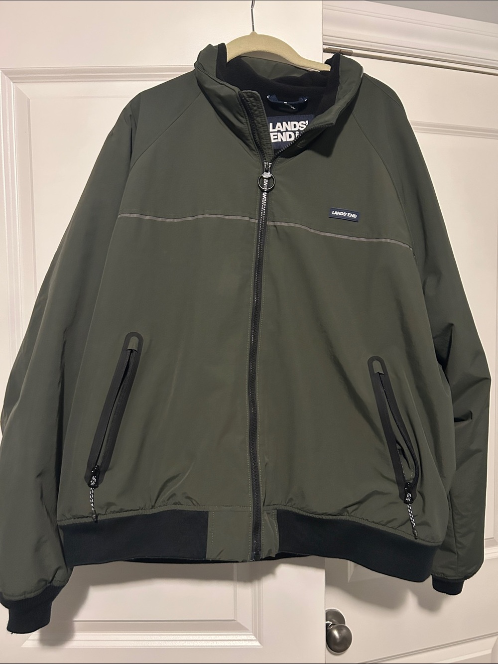 Vintage Lands' End Men's Olive Green Full-Zip heavier jacket